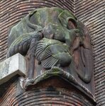 Dierfiguren (terracotta, W.C. Brouwer).
              <br/>
              Marcel Westhoff, mei 2016